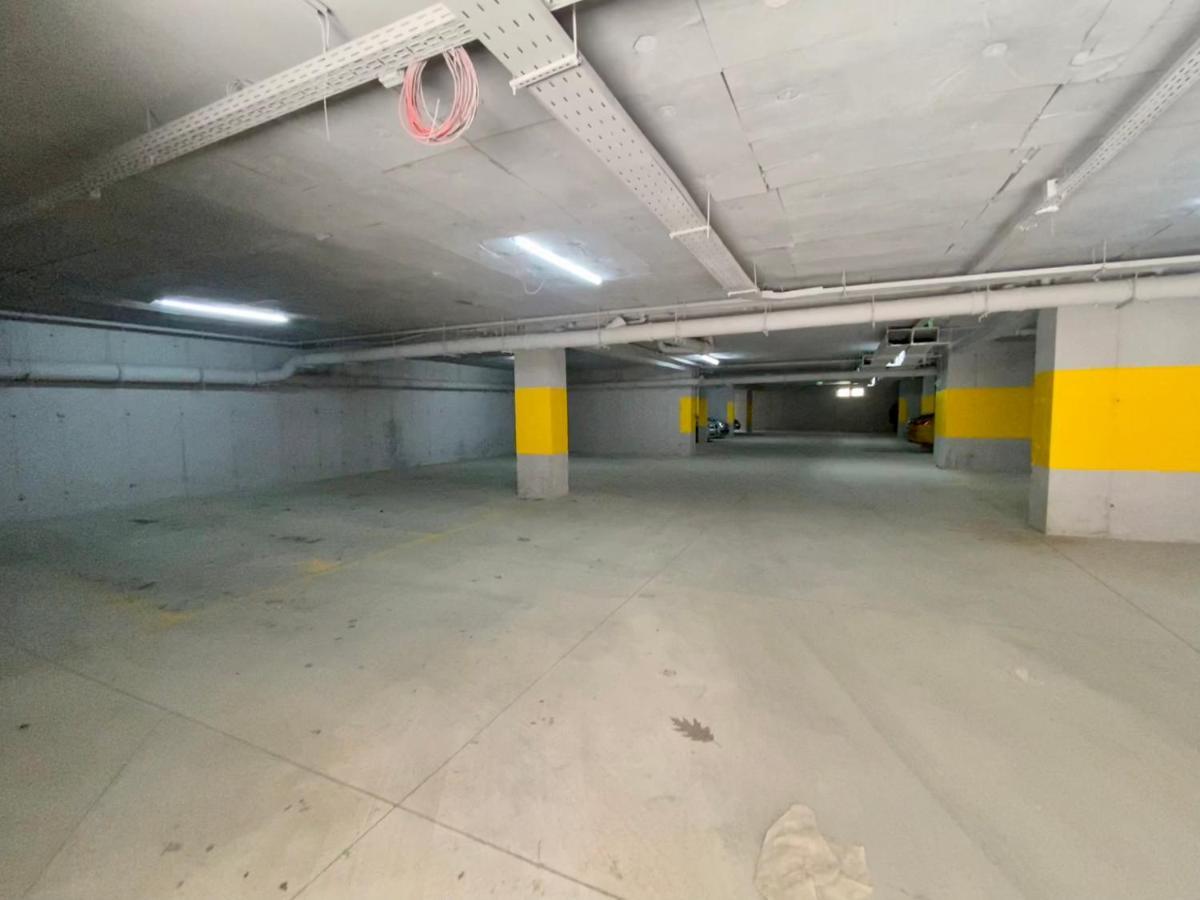 Emirates Lux Apartment And Parking Sofia Zewnętrze zdjęcie